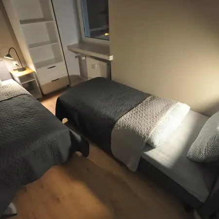 Jdk Legionow 74m2 8-osobowy